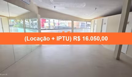 Loja comercial na Graça - 620 m² - Salas - 5 banheiros - Copa - Piscina Interna Coberta.