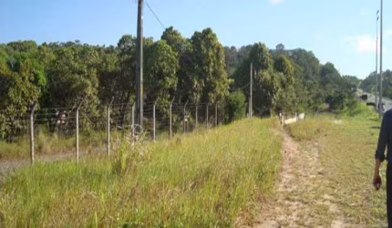 TERRENO VIA PARAFUSO