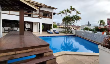 Casa de Luxo à Venda em Condomínio Exclusivo no Itaigara: 5 Quartos, 5 Suítes, 3 Salas, 4 Banheiros, 6 Vagas, 687m² de Área!