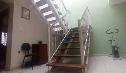 Sobrado com 4 dormitórios à venda, 270 m² por R$ 800.000,00 - Jardim Sevilha - Indaiatuba/SP
