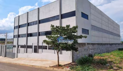 Galpão Industrial  Novíssimo – Estrutura Completa e Moderna!
