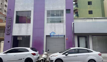 Ótimo salão comercial para Locação,  com espaço aconchegante para futuras academias, clínicas,  escolas entre outras. Localizado bem no centro