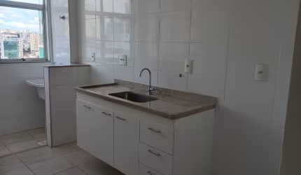 Apartamento com 1 dormitório para alugar, Centro