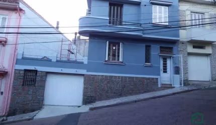 Casa com 4 dorm. para venda Centro Histórico Porto Alegre - CA2535