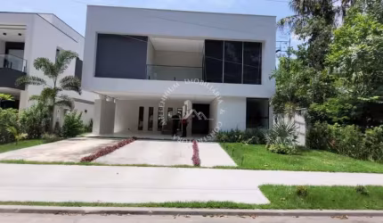 Cond. Alphaville II - Condomínio Alphaville II Casa Alto Padrão, 03 Suítes , 335 M², Use seu FGTS, Manaus- Am