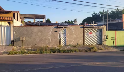 Linda casas no bairro Laranjeiras 4 Qtos sendo 2 suíte com 220 M²