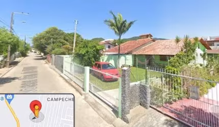 Preço de Ocasião. Casa Individual em terreno de 330 metros