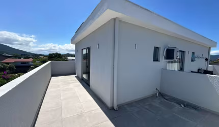 Studio Cobertura Ensolarada e Arejada Sol da Manha