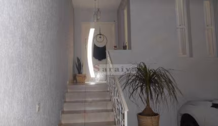 Sobrado com 4 dormitórios à venda, 283 m² por R$ 920.000,00 - Jardim Hollywood - São Bernardo do Campo/SP