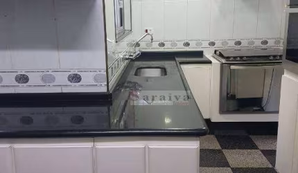 Sobrado com 4 dormitórios à venda por R$ 850.000,00 - Paulicéia - São Bernardo do Campo/SP