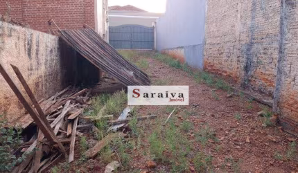 Terreno à venda, 1727 m² por R$ 650.000,00 - Centro - Itapuí/SP