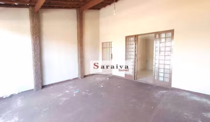 Casa com 3 dormitórios, 180 m² - venda por R$ 195.000,00 ou aluguel por R$ 900,00/mês - Irmãos Franceschi   - Itapuí/SP
