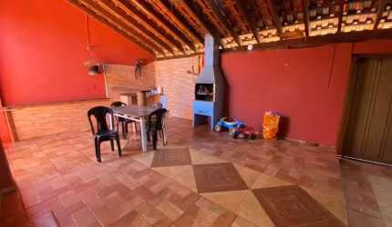 Casa com 2 dormitórios à venda, 145 m² por R$ 200.000,00 - Jardim Bica de Pedra - Itapuí/SP