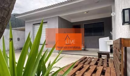 LIVE VENDE: LINDA  Casa com 2 quartos, suíte, 280 m² por R$ 490.000 - Engenho do Mato - Niterói/RJ