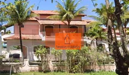Casa com 4 dormitórios à venda, 700 m² por R$ 2.660.000,00 - Camboinhas - Niterói/RJ