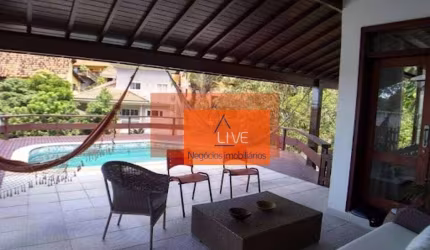 Live vende - Casa com 4 dormitórios à venda, 218 m² por R$ 1.300.000 - Badu - Niterói/RJ