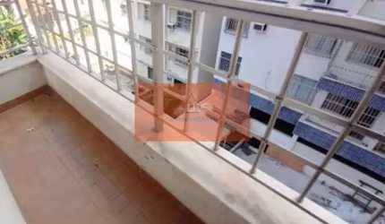 LIVE VENDE: Ótimo Apartamento com 2 quartos, sacada, vaga, 68 m² por R$ 380.000 - Santa Rosa - Niterói/RJ