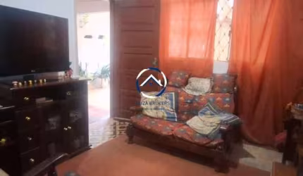Ótima casa de 216m² na Colonia em Ribeirão Pires