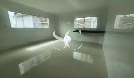 Vende-se casa triplex com elevador