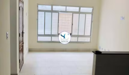 Sobrado à venda, 3 quartos, 1 suíte, 2 vagas, Encruzilhada - Santos/SP