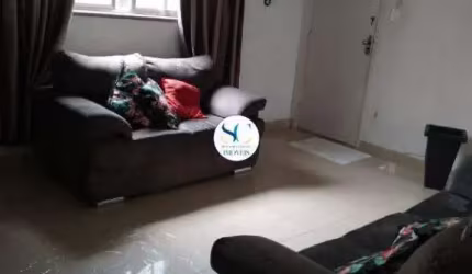 Vende-se apartamento no bairro da Encruzilhada em Santos!