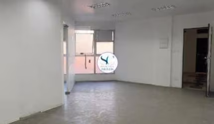 Aluga-se sala comercial em centro médico no bairro do Boqueirão em Santos