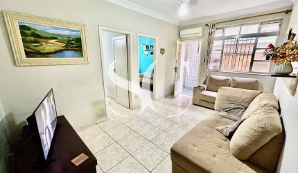 Vende-se apartamento térreo de 02 Dormitórios no bairro do Macuco em Santos