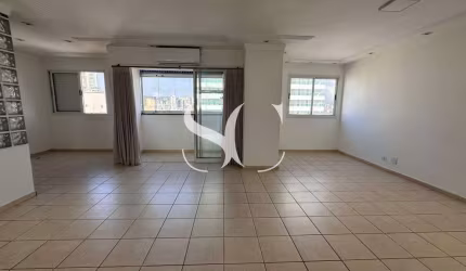 À Venda: Amplo Apartamento no Boqueirão - 4 Quartos (2 Suítes com Closet)