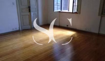 Sala Comercial em Edifício Histórico no centro em Santos