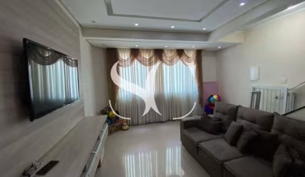 Vende-se sobreposta alta duplex com 03 dormitórios no bairro de Bom Retiro em Santos.
