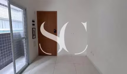 Vende-se apartamento de 01 dormitório no bairro de Canto do Forte na cidade da Praia Grande