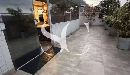 Vende-se apartamento Garden de 02 dormitórios sendo 01 suíte no bairro de Ponta da Praia em Santos.
