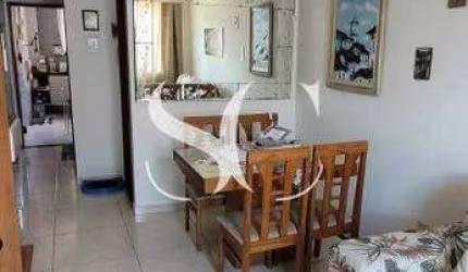 Vende-se casa duplex com 112 m² em Village no bairro de Macuco em Santos
