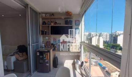 Impecável - Apartamento com 2 quartos, varanda, vaga e infraestrutura