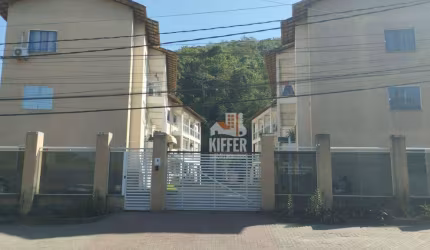 Apartamento com 2 dormitórios à venda, 57 m² por R$ 270.000,00 - Jardim Atlântico Central (Itaipuaçu) - Maricá/RJ