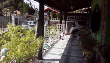Casa com 3 quartos à venda, 162 m² por R$ 490.000 - Chácaras de Inoã (Inoã) - Maricá/RJ