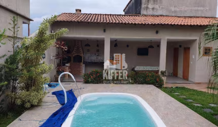 Casa com 3 quartos à venda, 185 m² por R$ 600.000 - Inoã - Maricá/RJ