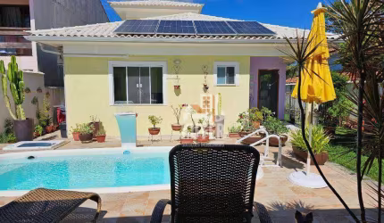Casa com 3 quartos à venda, 157 m² por R$ 650.000 - Caxito - Maricá/RJ