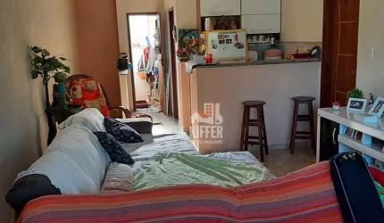 Casa com 3 quartos  para alugar, 300 m² por R$ 4.050/mês - Cajueiros (Itaipuaçu) - Maricá/RJ