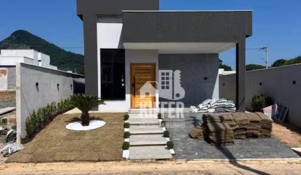 Casa com 3 quartos à venda, 116 m² por R$ 634.000 - Ubatiba - Maricá/RJ