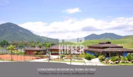Terreno à venda, 622 m² por R$ 115.000,00 - Ubatiba - Maricá/RJ