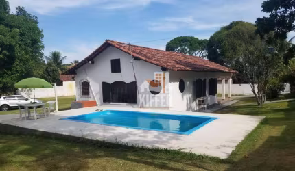 Casa com 3 dormitórios para alugar, 180 m² por R$ 3.140,47/mês - Jacaroá - Maricá/RJ