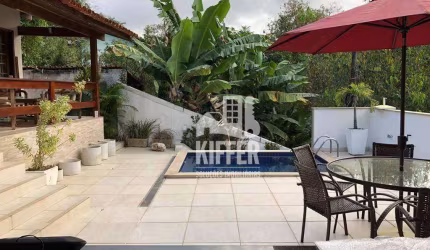 Casa com 4 dormitórios à venda, 270 m² por R$ 990.000,00 - Vila Progresso - Niterói/RJ