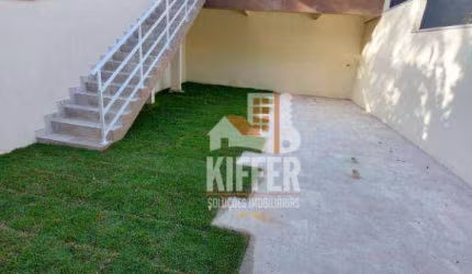 Casa duplex em Maricá
