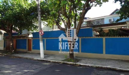 Casa com 6 quartos para alugar, 379 m² por R$ 25.990/mês - São Francisco - Niterói/RJ