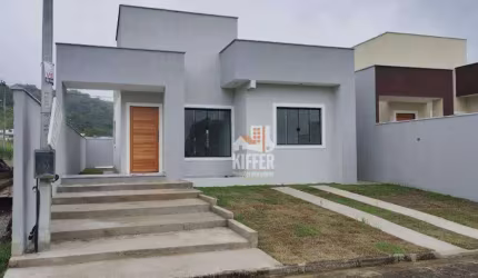 Casa com 2 quartos à venda, 70 m² por R$ 390.000 - Pindobas - Maricá/RJ