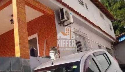 Casa duplex com Piscina no Fonseca!