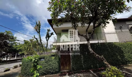 Casa com 4 quartos para alugar, 405 m² por R$ 15.711/mês - São Francisco - Niterói/RJ