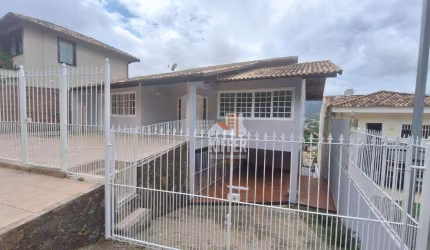 Casa com 5 dormitórios à venda, 296 m² por R$ 1.600.000,00 - Itaipu - Niterói/RJ