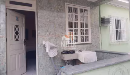 Casa em Vila com 5 Quartos (2 Suítes) – Ideal para 2 Famílias ou Renda – Próxima à Ponte e Centro de Niterói